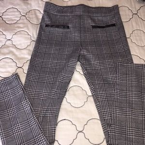 Black and white pant